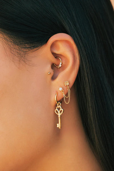 The Spice of Life Ancient Key Hoop Oorbel Goud