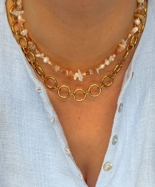 Le Veer Golden Bee Necklace Gold