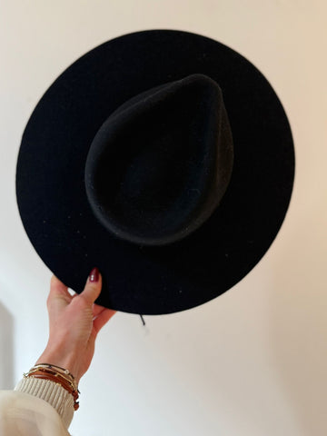 Old Habits Die Hard The Iconic Black Onyx