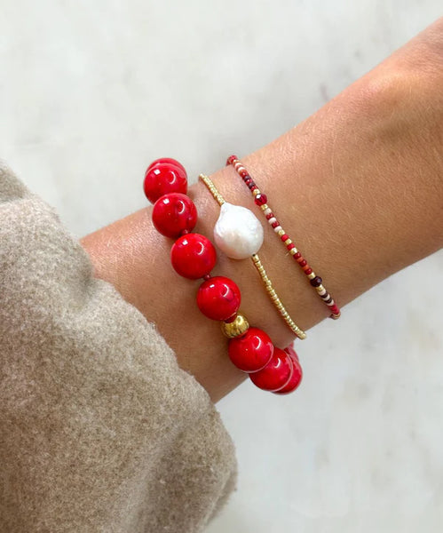 Le Veer Red Bold Bracelet Goldplated