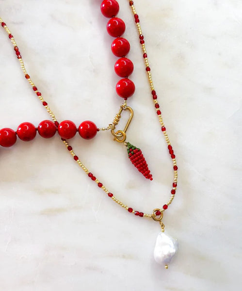 Le Veer Red Bold Necklace Goldplated