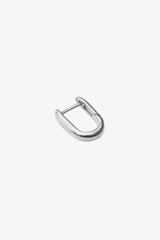 The Spice Of Life Solid Oval Hugging Hoop Oorbel Silver