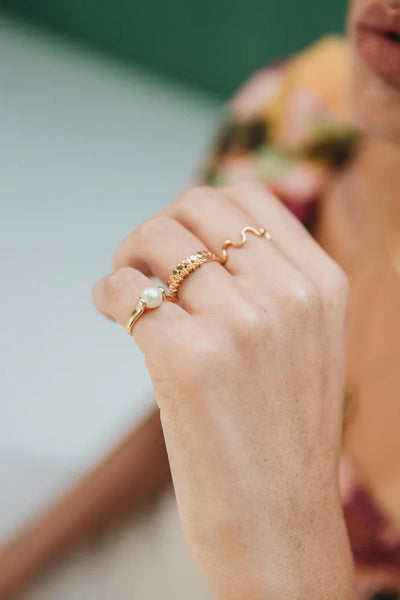 The Spice Of Life Tiny Flowers Ring Goud