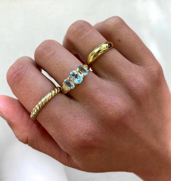 Trendjuwelier Bemelmans - Josephina Jewelry Molly Blue Topaz Ring Goud