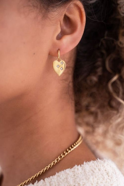 Trendjuwelier Bemelmans - My Jewellery Sunchasers Oorringen Met Groot Hart En Strass Goud o3